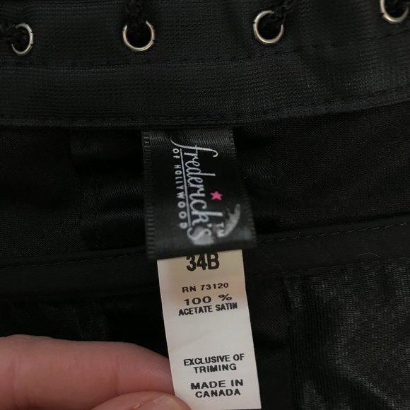 Black Corset - Frederick's of Hollywood - Picture 5 of 6